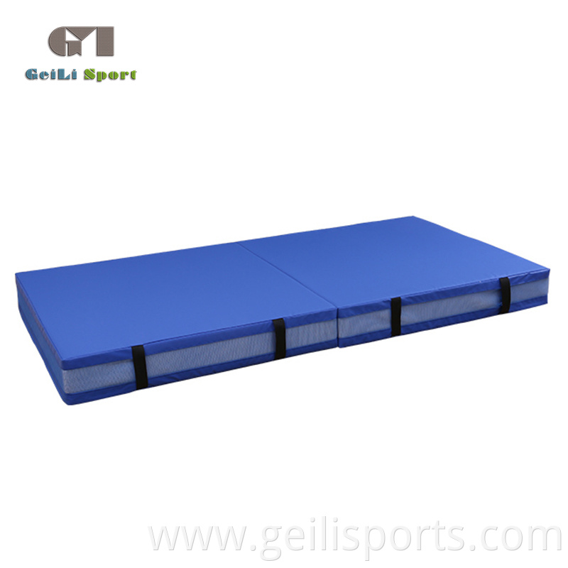 large crash mat